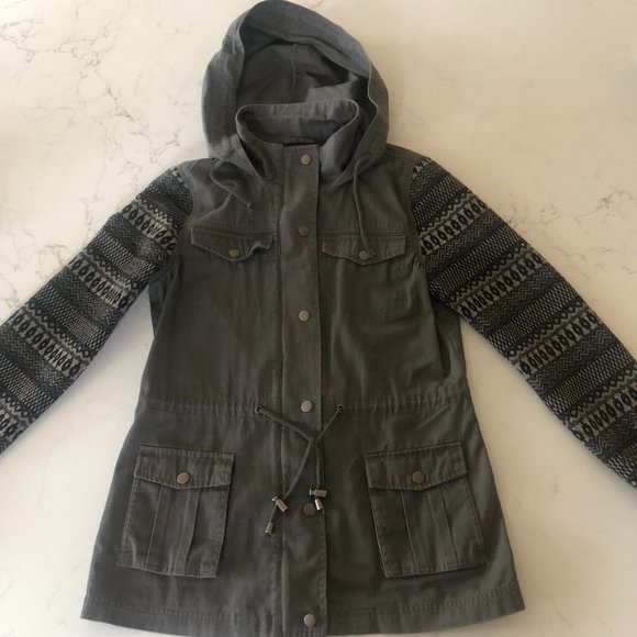 Like New Women's Hooded Jacket with Knit Sleeves - Picture 1 of 7